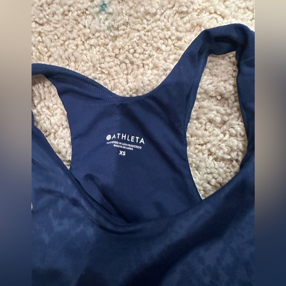 Athleta high neck crop top - Picture 3 of 3